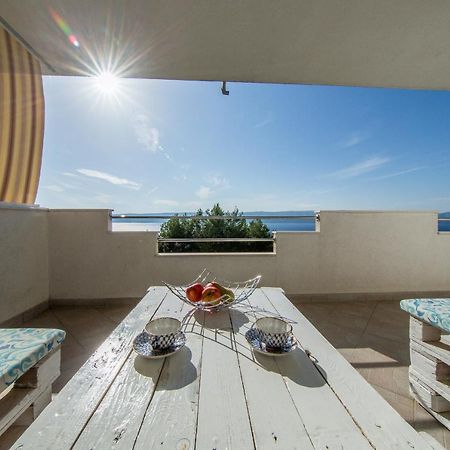 Apartment Luni لوكفا روجوزنيكا المظهر الخارجي الصورة