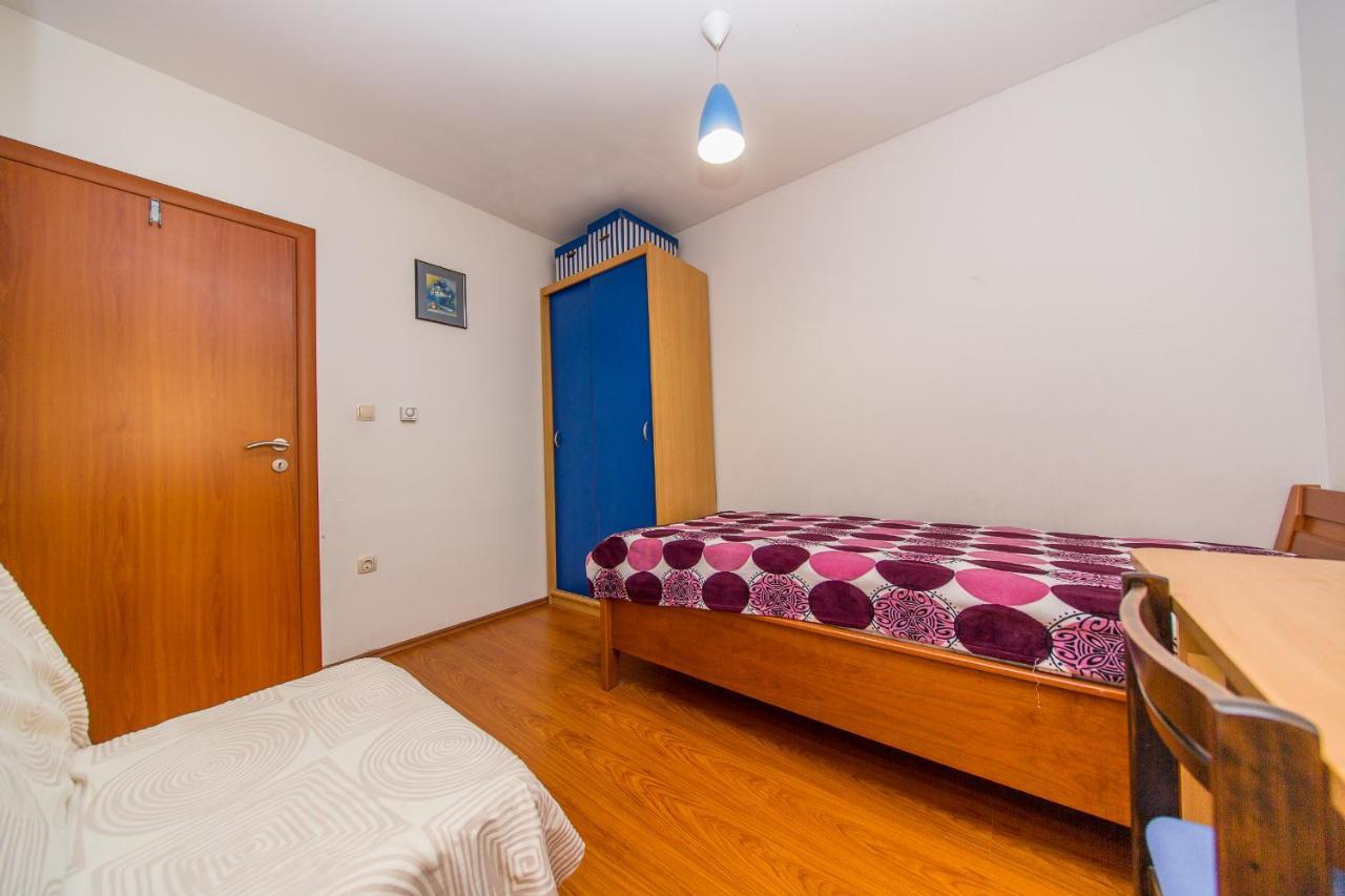 Apartment Luni لوكفا روجوزنيكا المظهر الخارجي الصورة